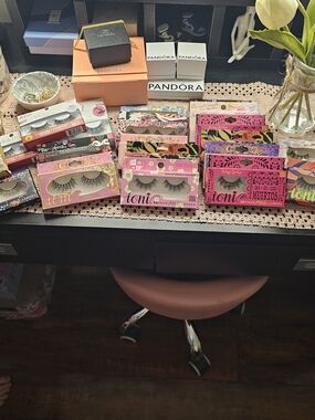 Assorted False Eyelashes 21 Pairs